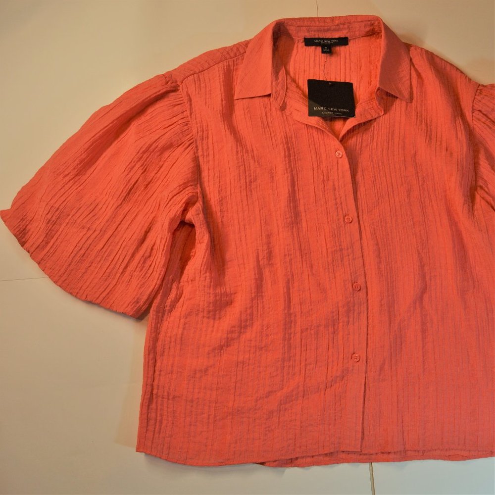Women's M MARC NEW YORK Deep Sea Coral button top